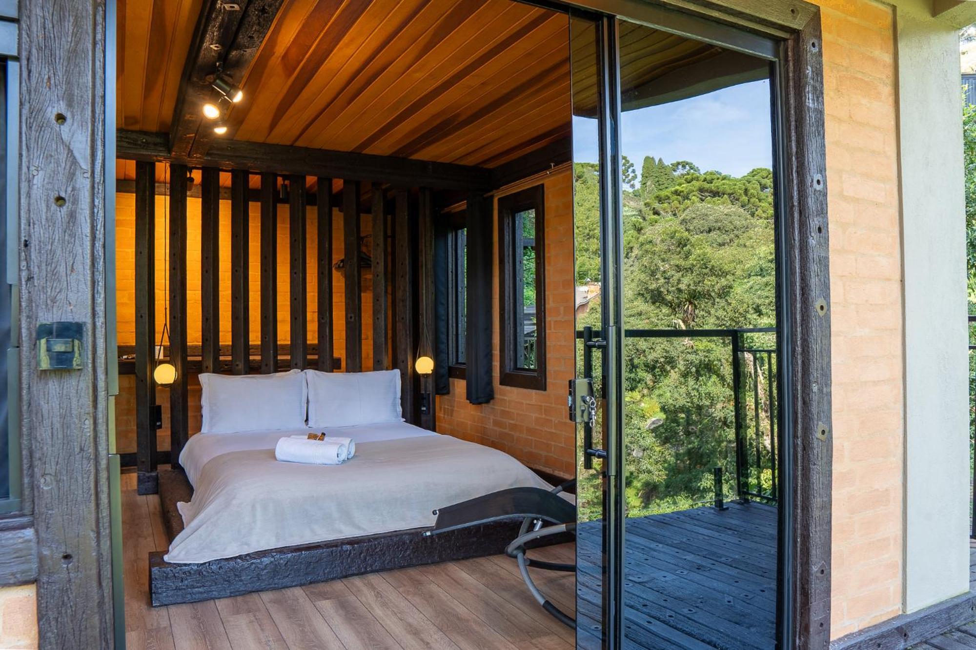 Готель Casa Container 80 Кампус-ду-Жордан Екстер'єр фото